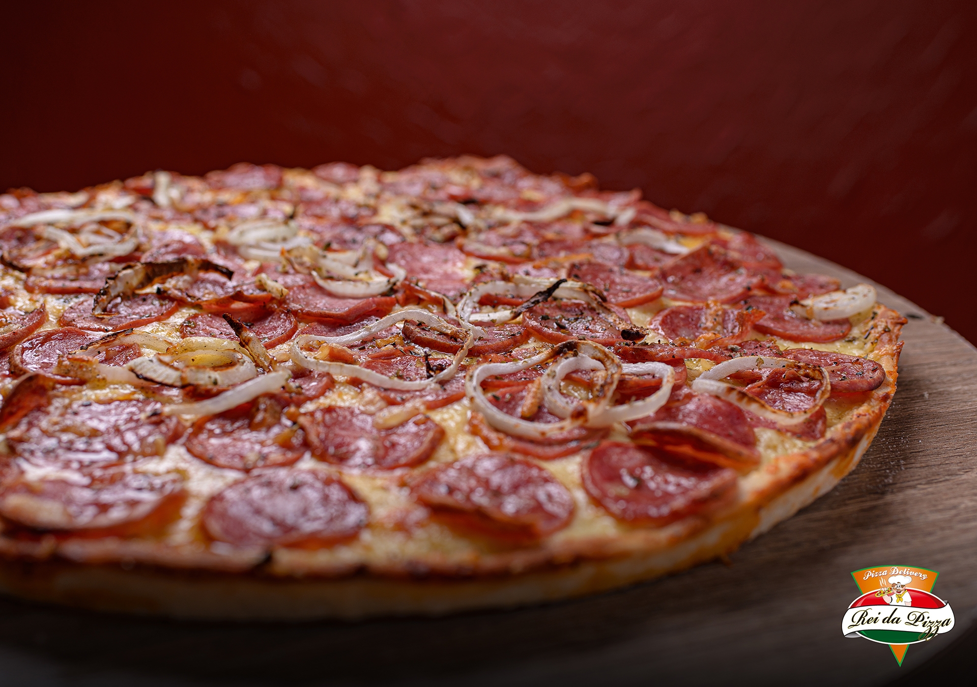 Domingão é #pizza de #calabresa da #reidapizzaczs