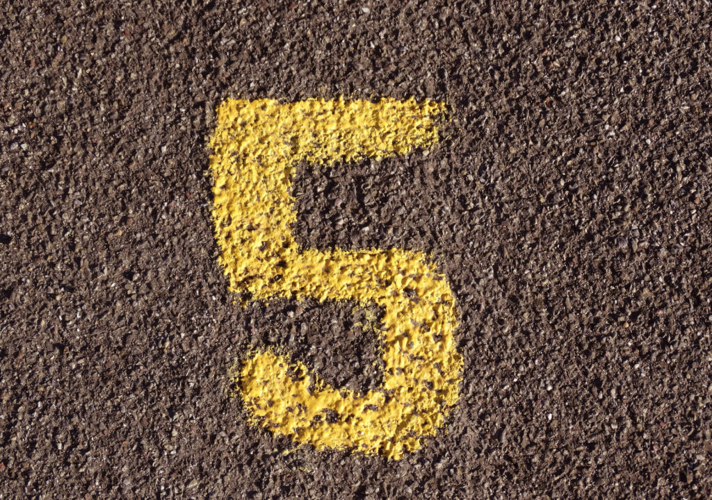 5 Motivos para contratar a #descomplicaercursos ⤵️